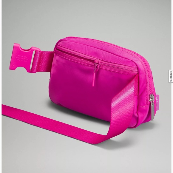 lululemon everywhere belt bag 1L in Sonic Pink - Picture 6 of 6